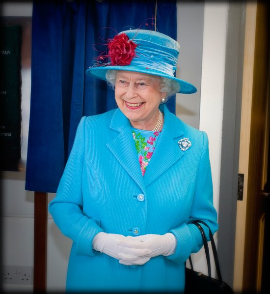 Queen Image Queen Image