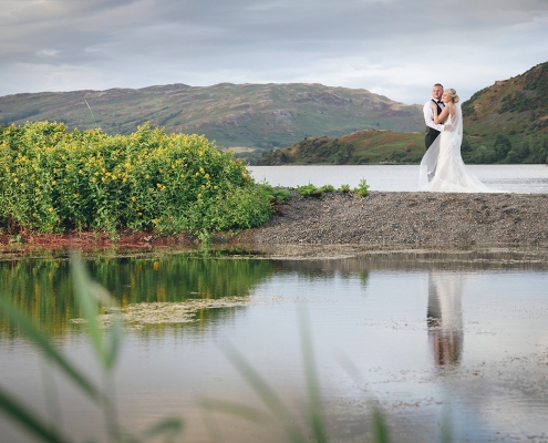 Bride and Groom at the Inn on The Lake