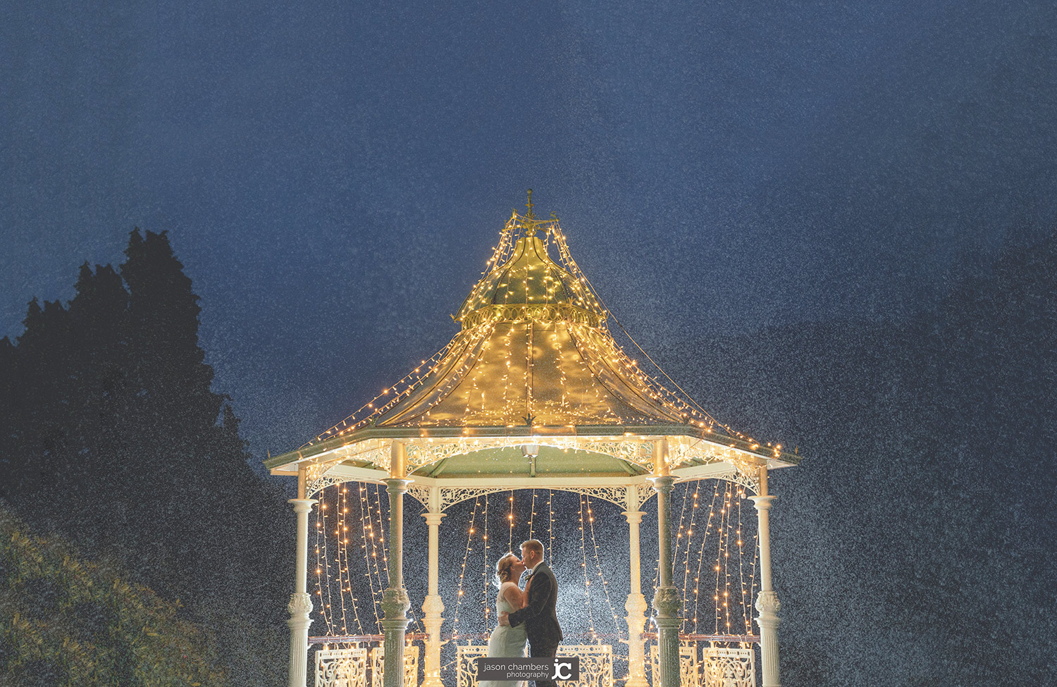 lake-district-wedding-gazebo-in-the-rain Lake District wedding gazebo in the rain