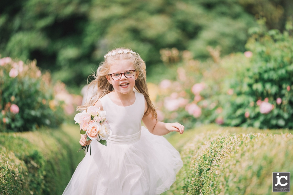 inn-on-the-lake-wedding-slideshow0040 flower girl photographs